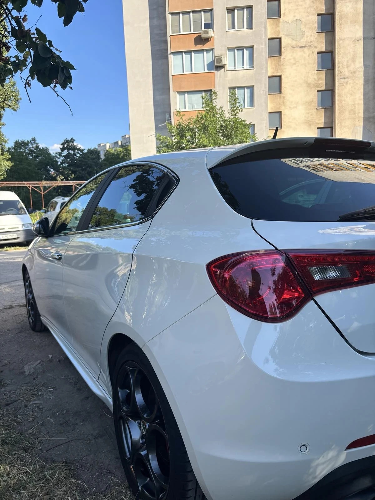 Alfa Romeo Giulietta, снимка 4 - Автомобили и джипове - 55538631