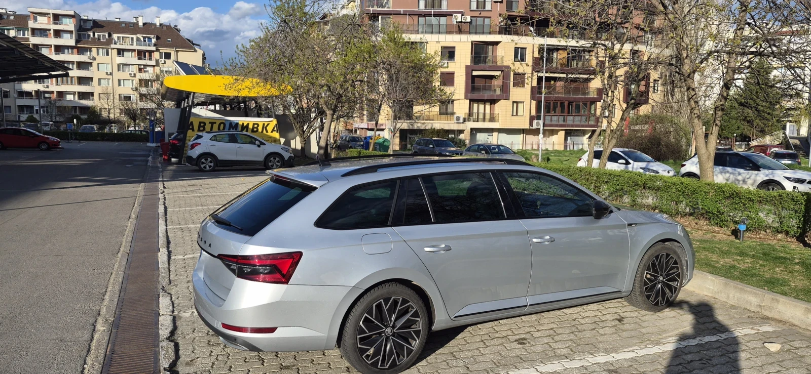 Skoda Superb Sportline 2.0 TDI, снимка 2 - Автомобили и джипове - 55615291