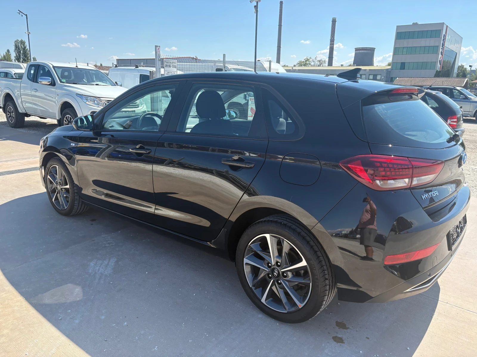 Hyundai I30 I30 1.5T-Gdi  Trend, снимка 7 - Автомобили и джипове - 56116378
