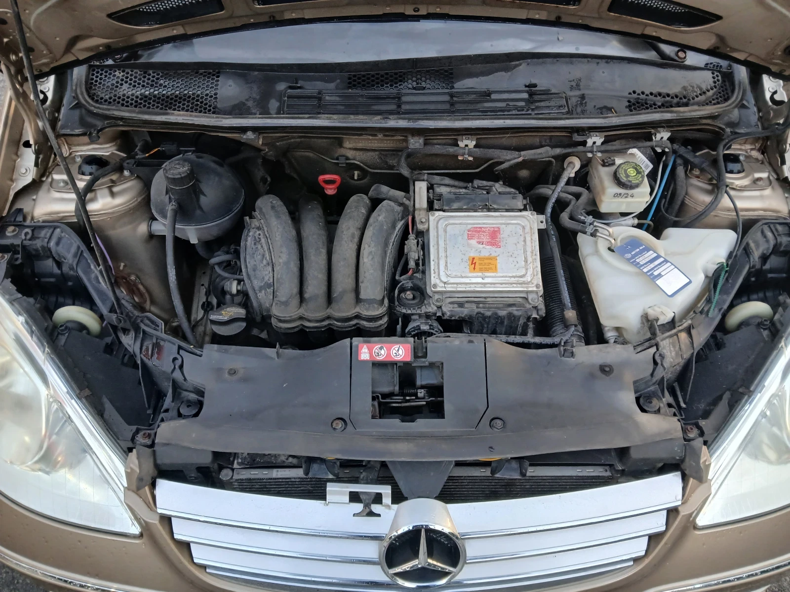 Mercedes-Benz A 200 ELEGANCE , снимка 16 - Автомобили и джипове - 56314255