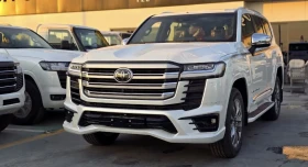 Toyota Land cruiser 300 VX-R 3.5L V6 TWIN TURBO | 15KM, снимка 2