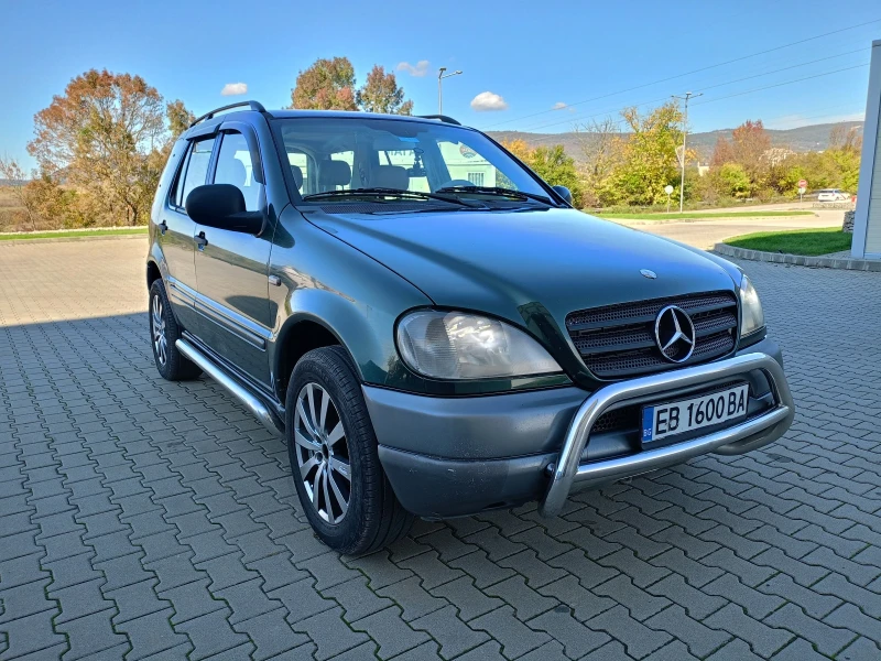 Mercedes-Benz ML 270 2.7CDI, снимка 3 - Автомобили и джипове - 47566673