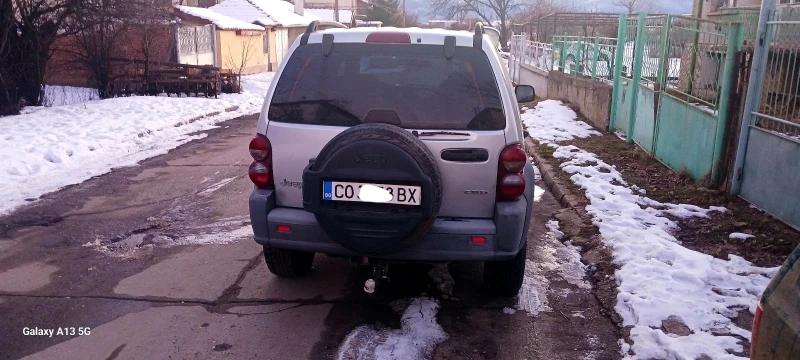 Jeep Cherokee 2.8crdi Фейслифт!, снимка 7 - Автомобили и джипове - 48549615