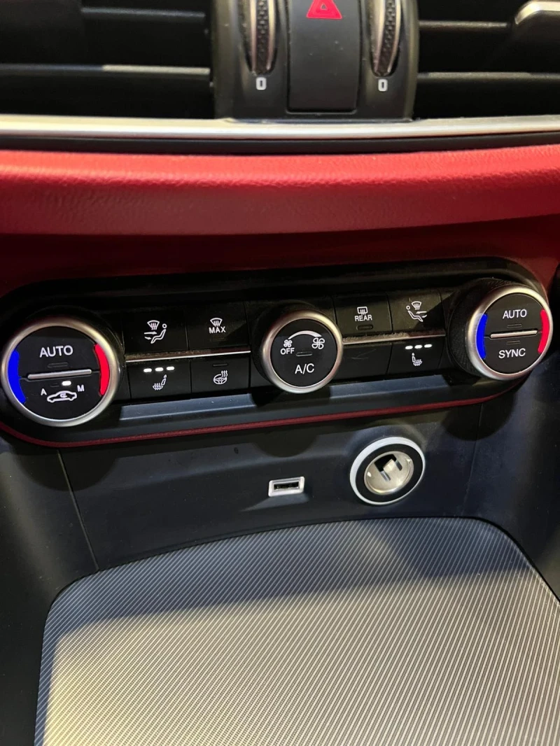 Alfa Romeo Stelvio VELOCE Q4, 2.2d, снимка 7 - Автомобили и джипове - 52933416