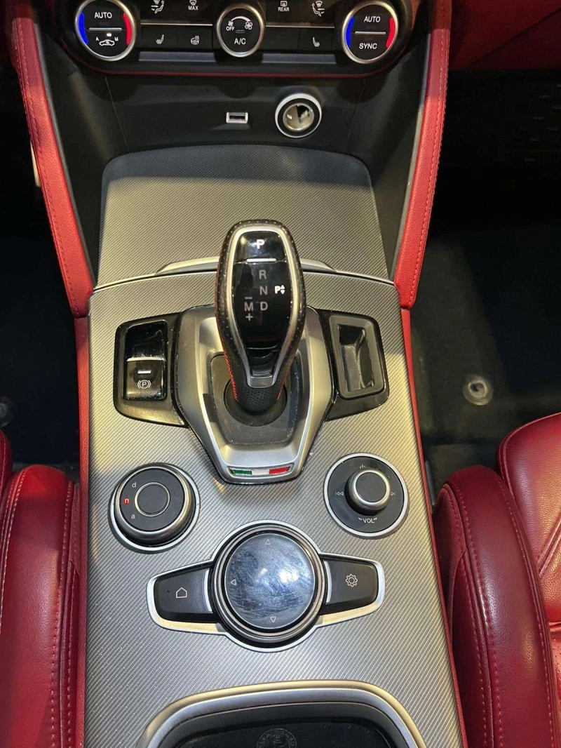 Alfa Romeo Stelvio VELOCE Q4, 2.2d, снимка 15 - Автомобили и джипове - 52933416