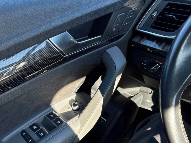 Audi SQ5 * Technik * CARFAX * ЦЕНА ДО БГ, снимка 12 - Автомобили и джипове - 53272165