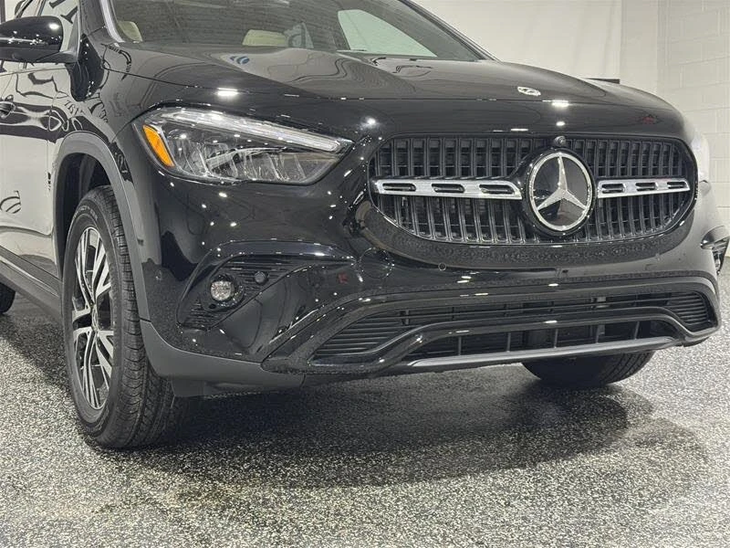 Mercedes-Benz GLA 250 4MATIC* АвтоКредит* (ЦЕНА ДО БГ), снимка 2 - Автомобили и джипове - 53657454