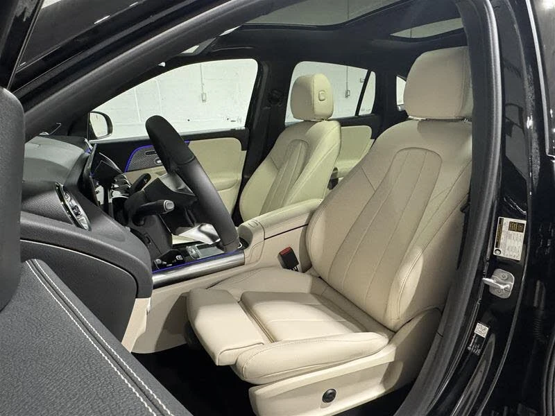 Mercedes-Benz GLA 250 4MATIC* АвтоКредит* (ЦЕНА ДО БГ), снимка 14 - Автомобили и джипове - 53657454