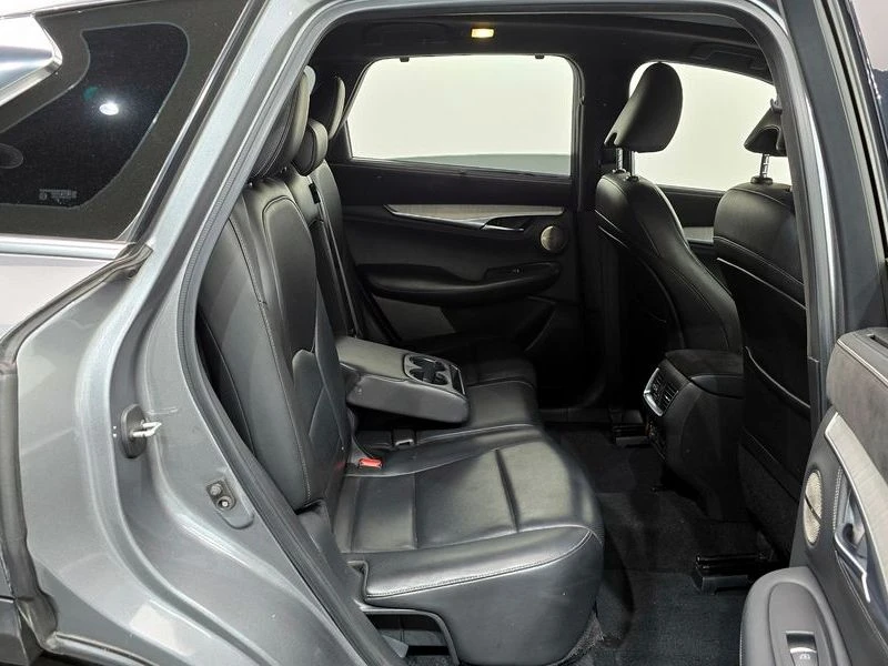 Infiniti QX50 2.0 Automatic, снимка 16 - Автомобили и джипове - 55597722