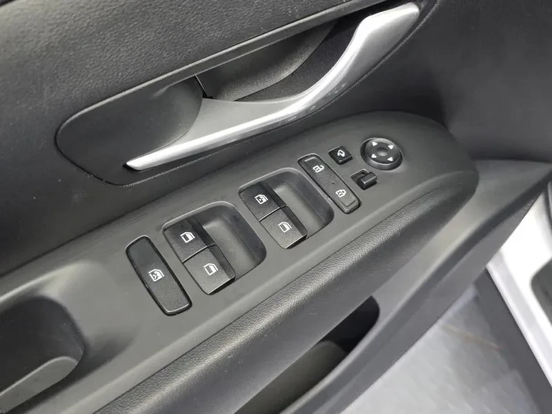 Hyundai Tucson 1.6 Turbo 2Wd Modern, снимка 13 - Автомобили и джипове - 55651940