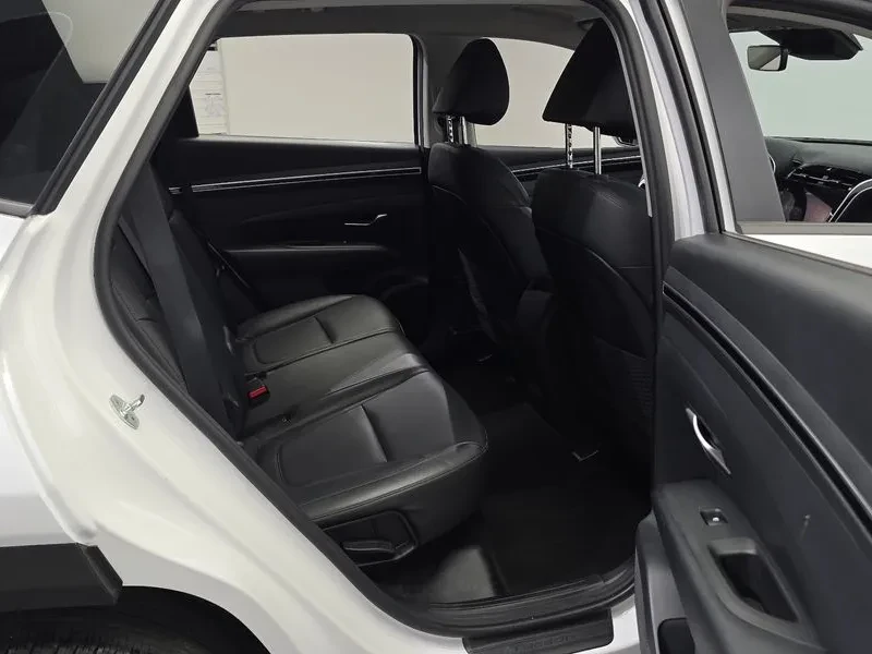 Hyundai Tucson 1.6 Turbo 2Wd Modern, снимка 11 - Автомобили и джипове - 55651940