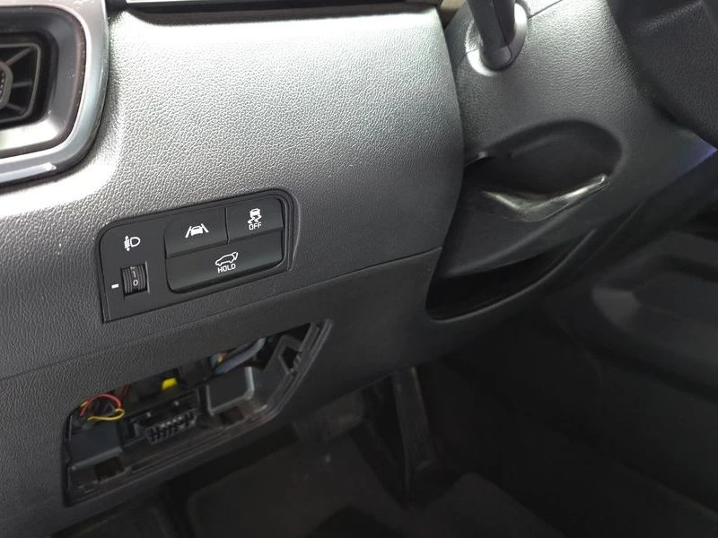 Kia Sorento 2.2 Automatic, снимка 15 - Автомобили и джипове - 55724420