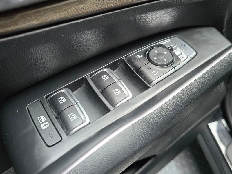 Kia Sorento 2.2 Automatic, снимка 14 - Автомобили и джипове - 55724420