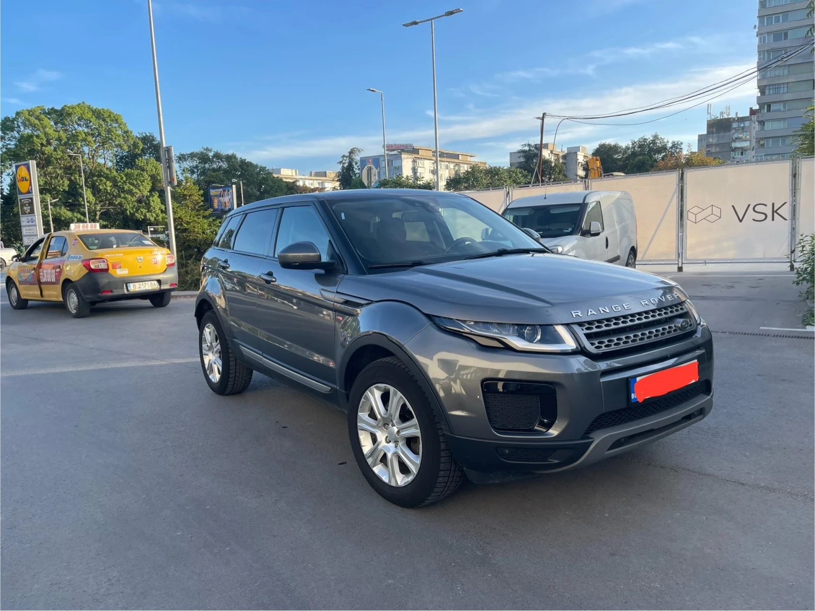 Land Rover Range Rover Evoque 2.0 D - изображение 2