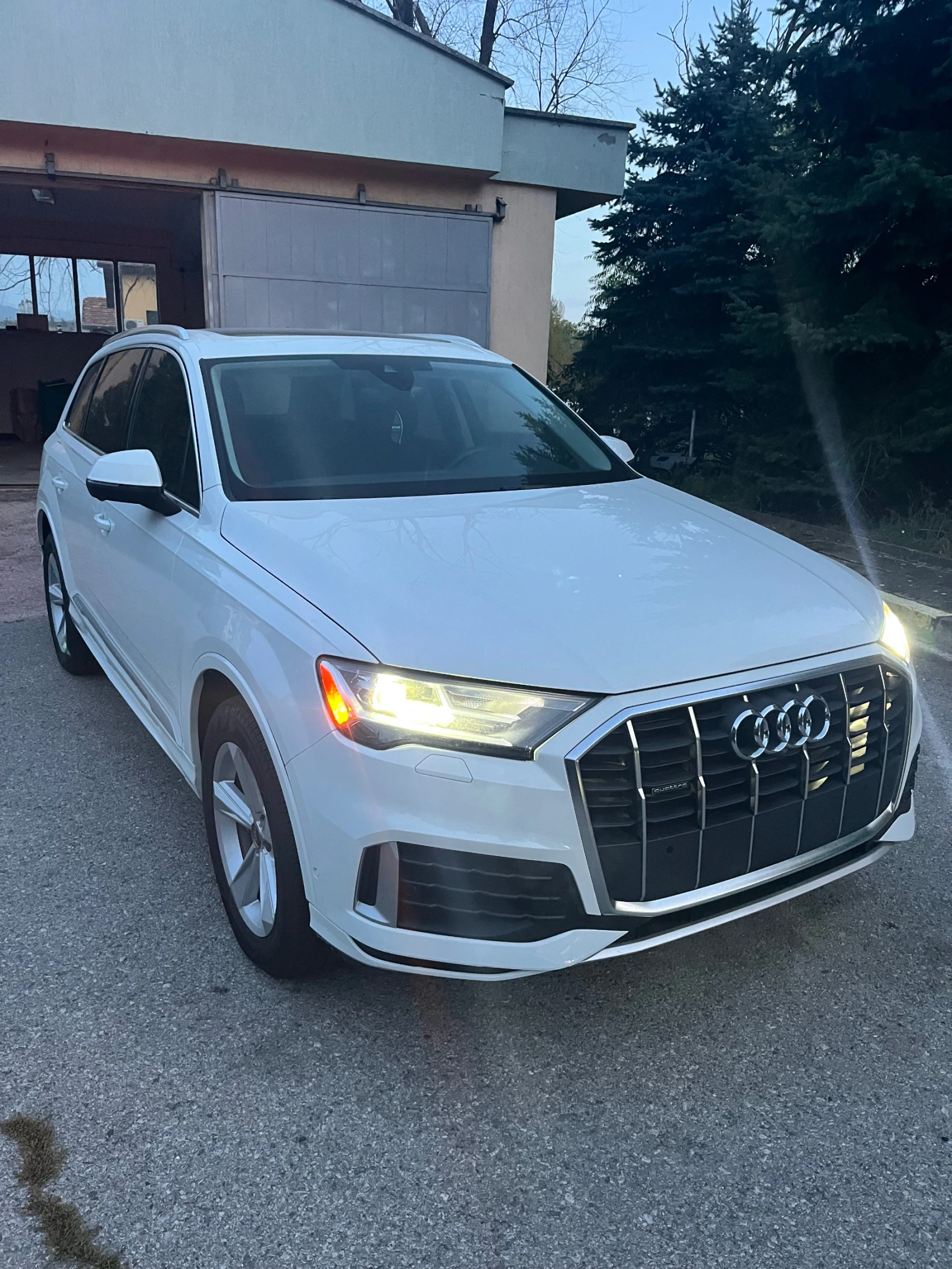 Audi Q7 - [1] 