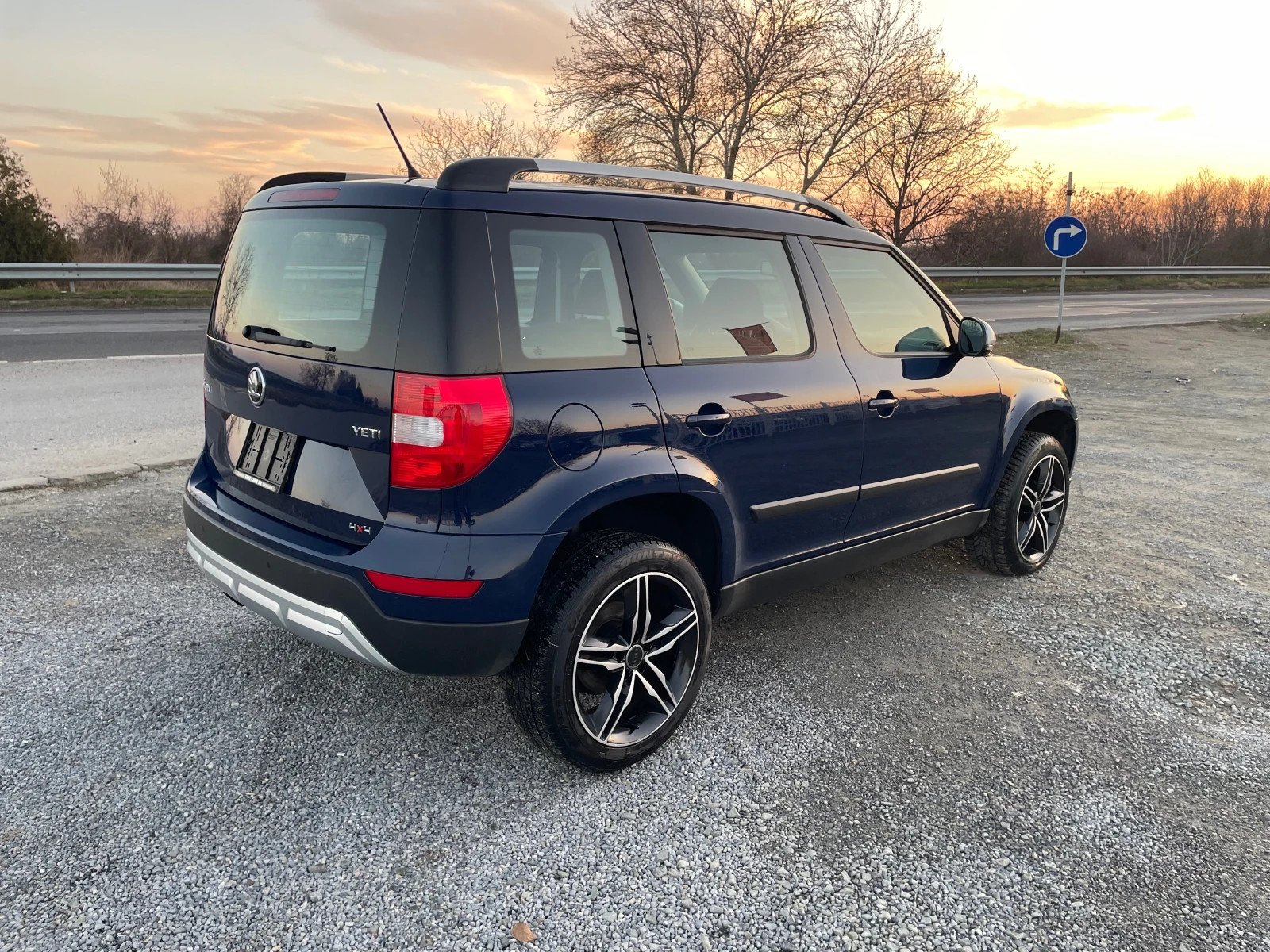 Skoda Yeti FACELIFT 4x4 AUT. ШВЕЙЦАРИЯ - изображение 2