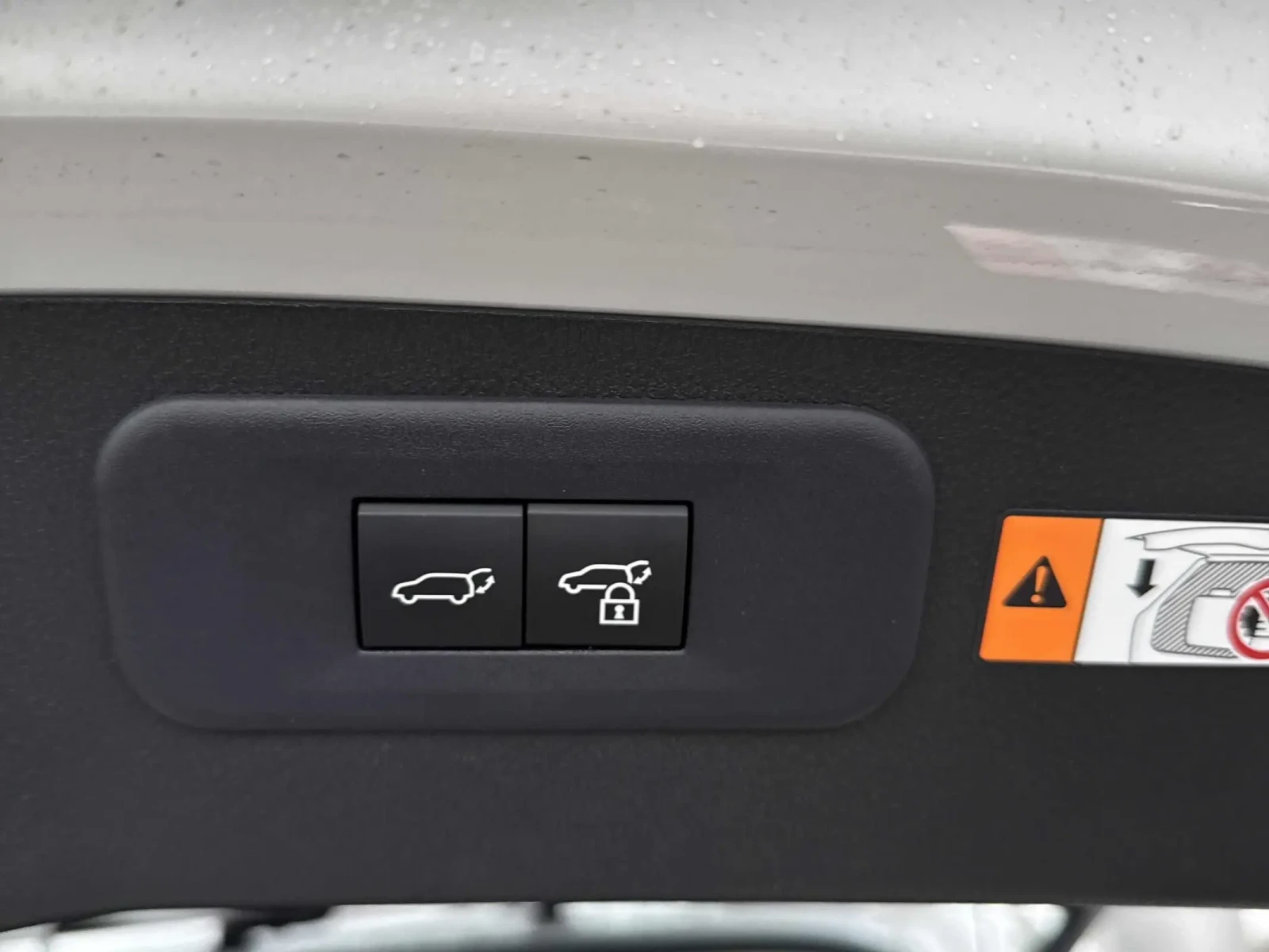 Lexus NX 350h * * CARFAX * * АВТО КРЕДИТ * * , снимка 13 - Автомобили и джипове - 53993725