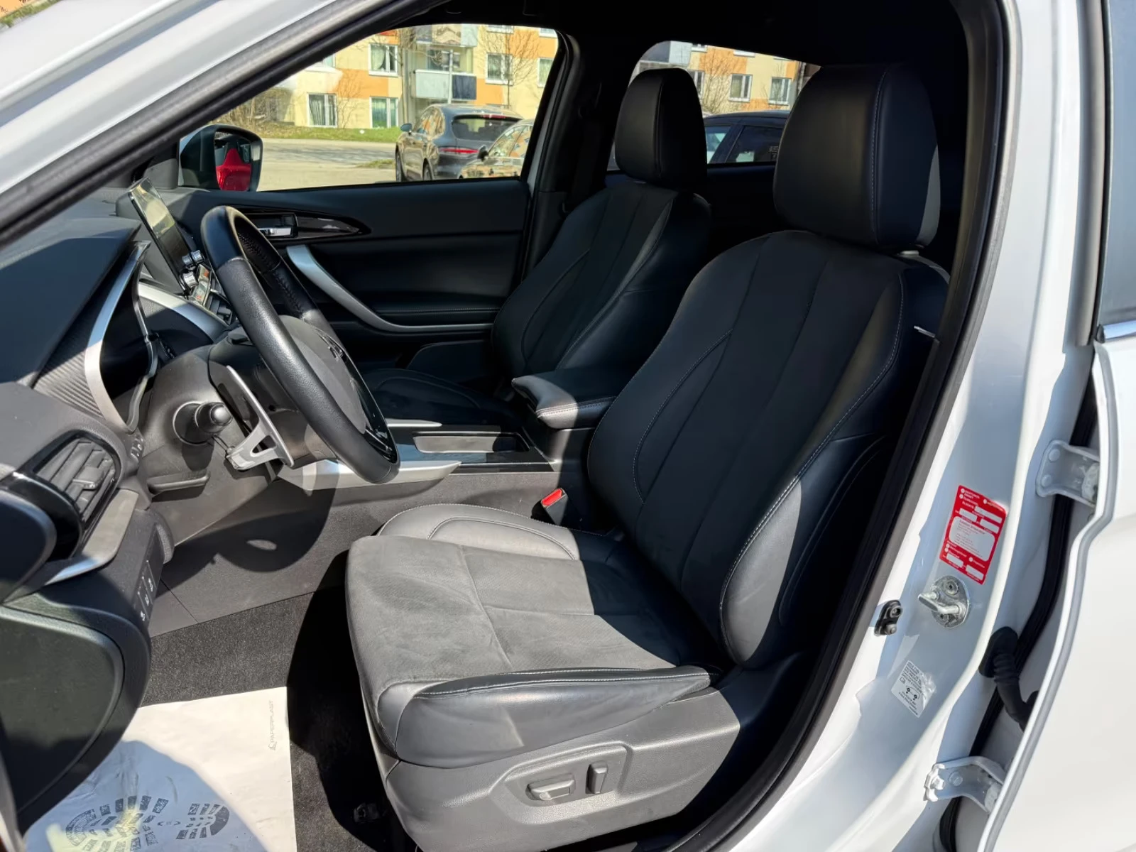 Mitsubishi Eclipse Cross PLUS/SELECT/188HP/360CAM/FULL/4x4/, снимка 5 - Автомобили и джипове - 54038333