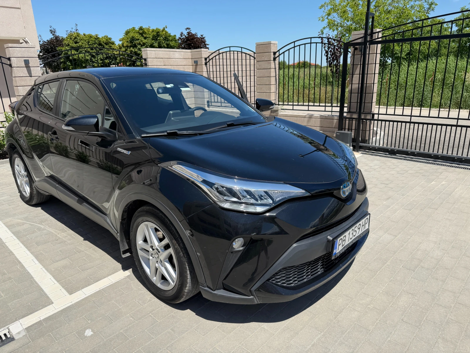 Toyota C-HR, снимка 9 - Автомобили и джипове - 55119918