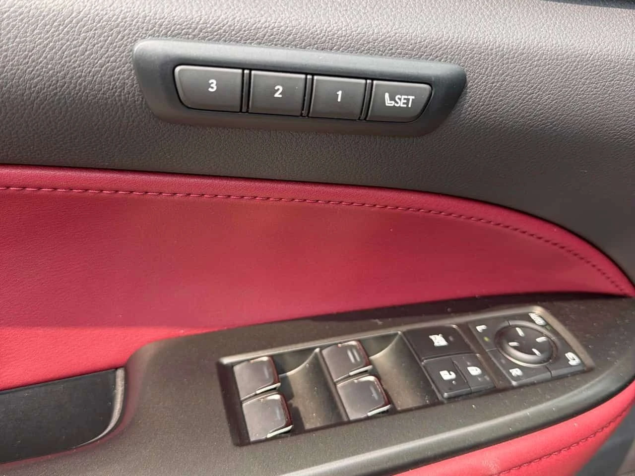 Lexus NX 350h * CARFAX * ОПЦИЯ ЗА ФИНАНСИРАНЕ, снимка 15 - Автомобили и джипове - 55647247