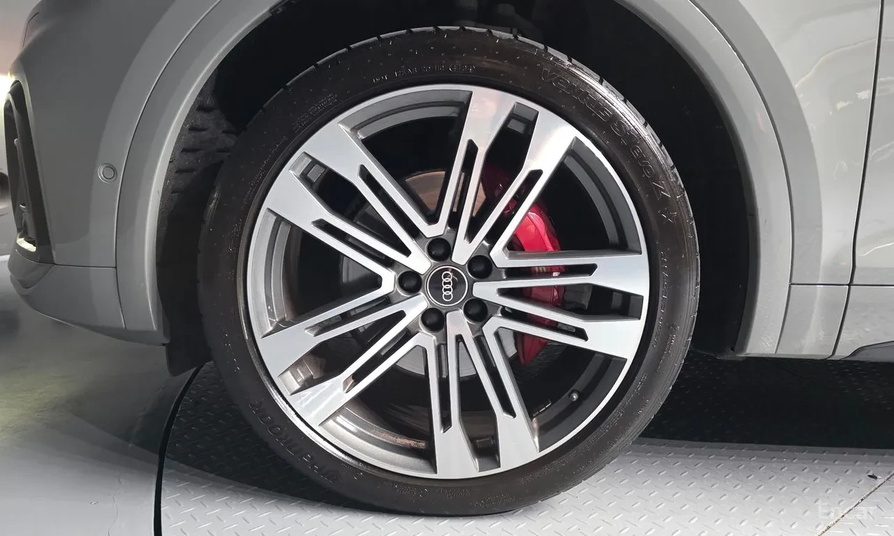 Audi SQ5 PRESTIGE | VENTUS EVO | HUD| DISTRONIC| BLINDSP| 3, снимка 5 - Автомобили и джипове - 55982425