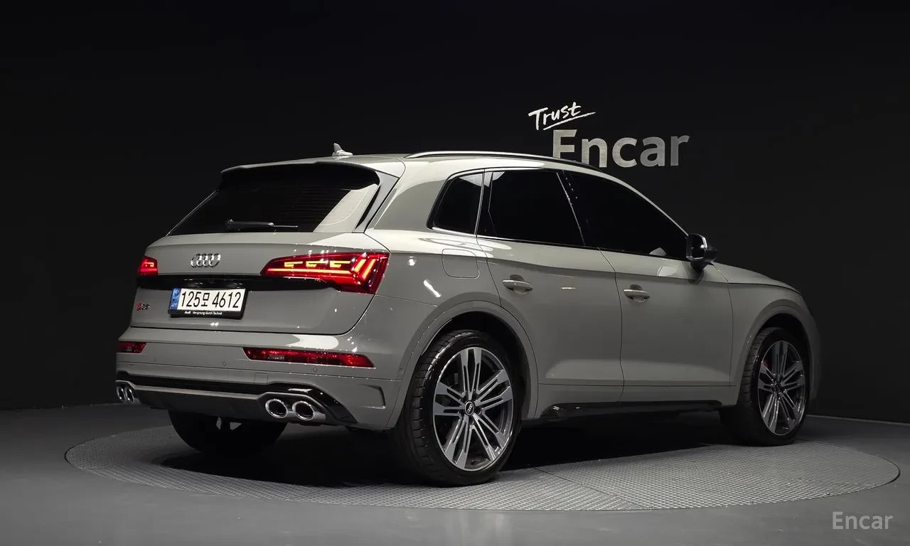 Audi SQ5 PRESTIGE | VENTUS EVO | HUD| DISTRONIC| BLINDSP| 3, снимка 4 - Автомобили и джипове - 55982425