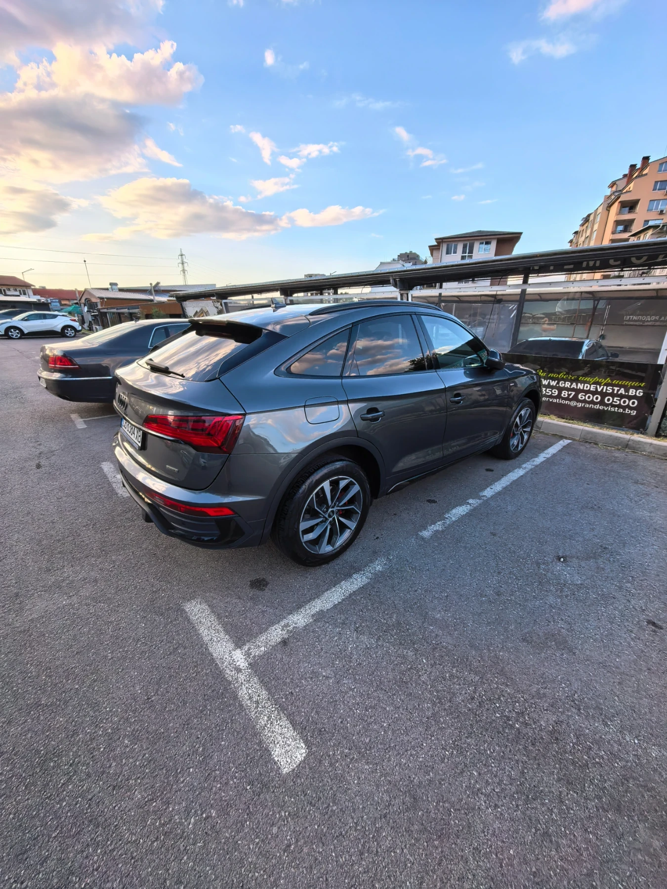 Audi Q5, снимка 7 - Автомобили и джипове - 56378436