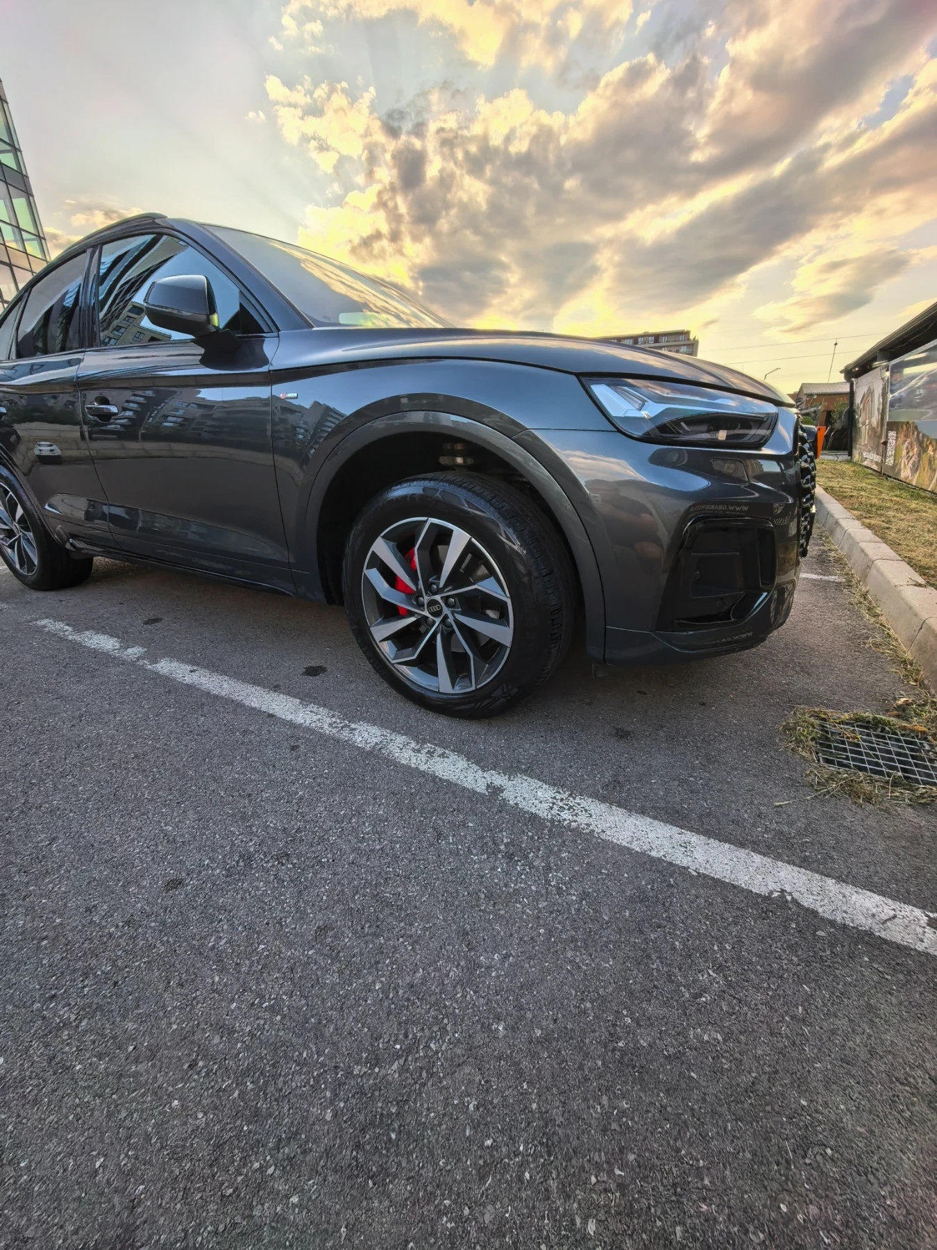 Audi Q5, снимка 5 - Автомобили и джипове - 56378436