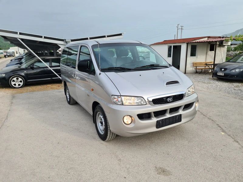 Hyundai H1 2.5CRDI. 140kc.8+ 1. Feislift..105000хил, снимка 3 - Бусове и автобуси - 45312445