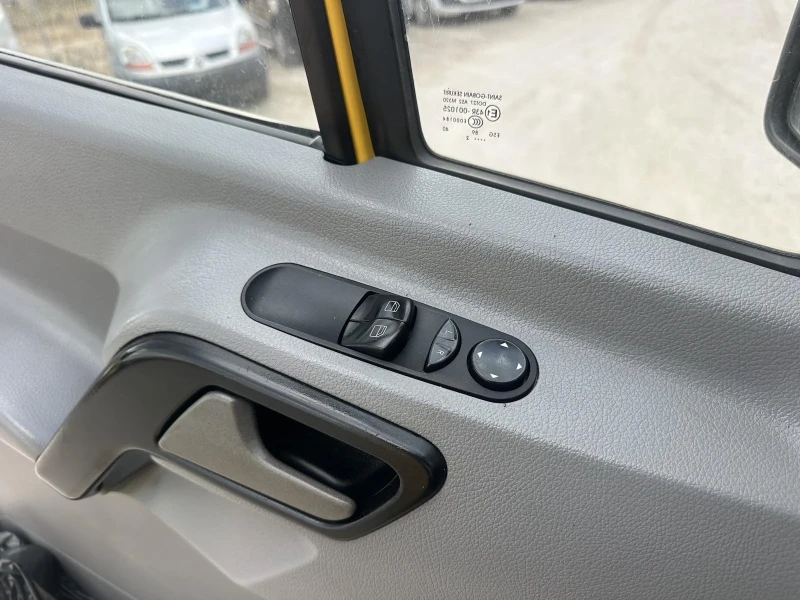Mercedes-Benz Sprinter 310, снимка 16 - Бусове и автобуси - 51415942
