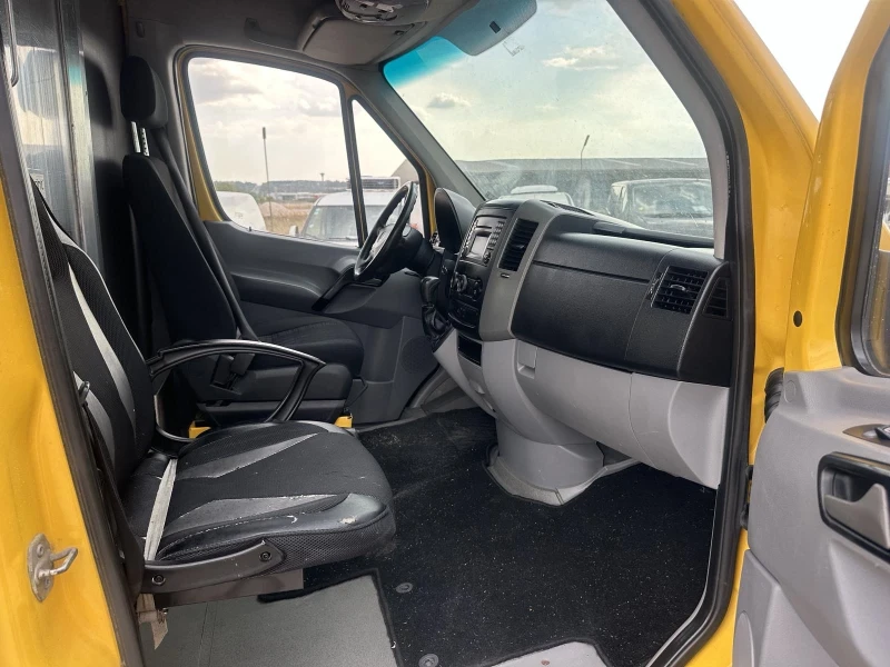 Mercedes-Benz Sprinter 310, снимка 9 - Бусове и автобуси - 51415942