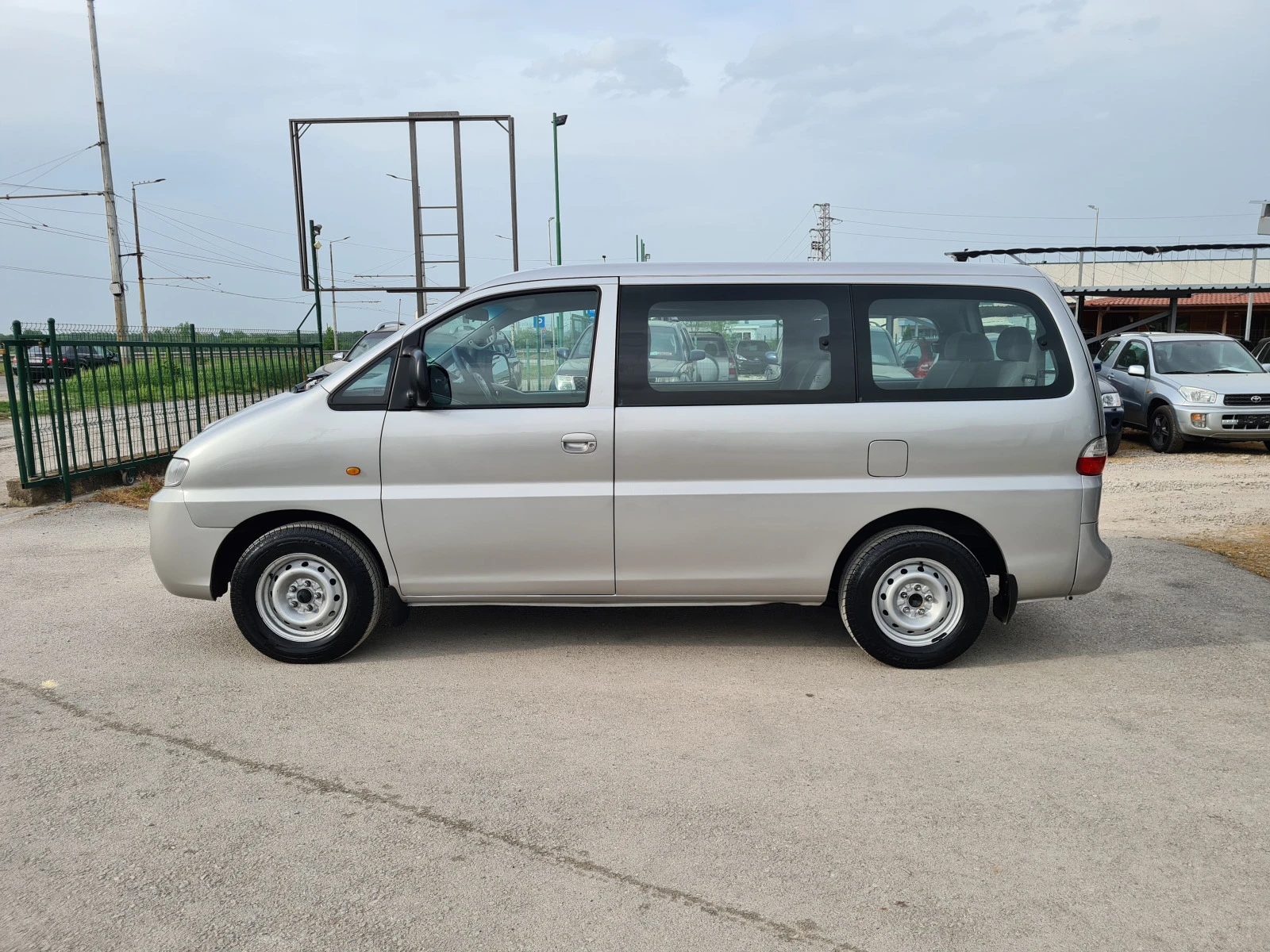 Hyundai H1 2.5CRDI. 140kc.8+ 1. Feislift..105000хил - изображение 8