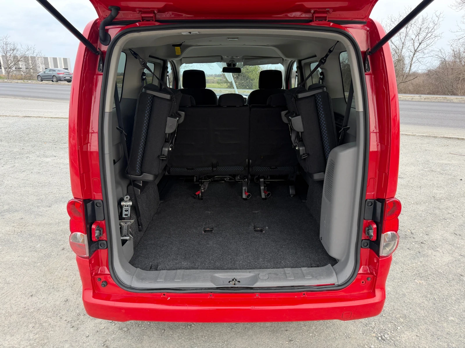Nissan NV200 EVALIA / ������ / ����� �� ��� / 6+ 1 / ���������� | Mobile.bg � ����������� 11