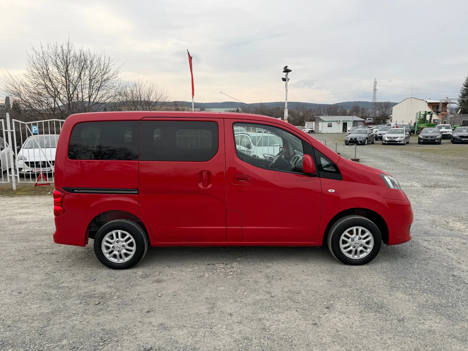 Nissan NV200 EVALIA / ������ / ����� �� ��� / 6+ 1 / ���������� | Mobile.bg � ����������� 4