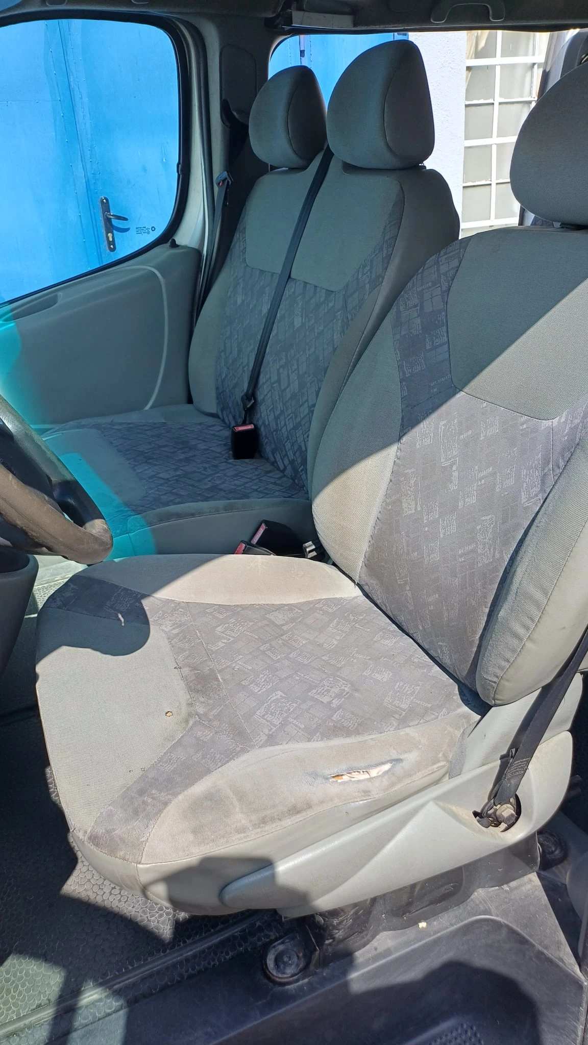 Opel Vivaro, снимка 12 - Бусове и автобуси - 54000855