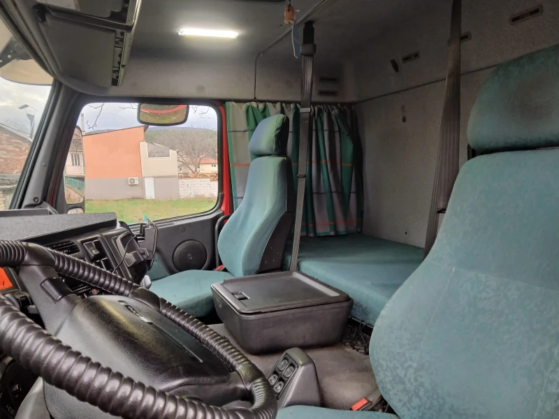 Volvo Fm12 СПЕЦИАЛЕН , снимка 4 - Камиони - 52542936