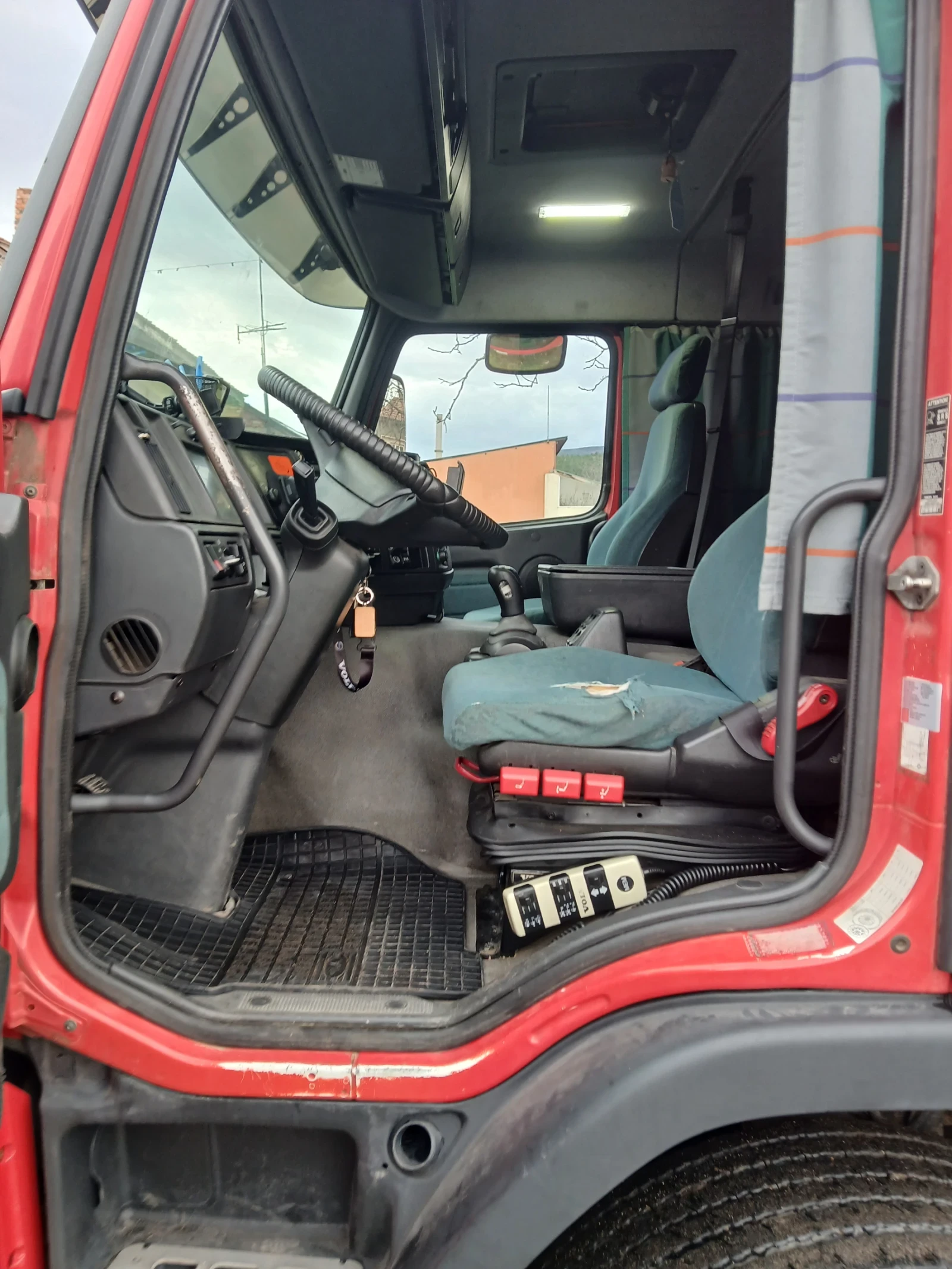 Volvo Fm12 СПЕЦИАЛЕН  - изображение 5