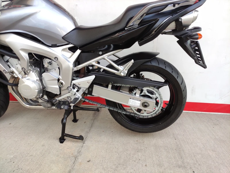 Yamaha Fazer 600i, снимка 5 - Мотоциклети и мототехника - 52144155