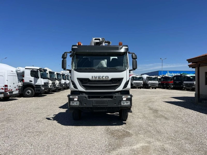 Бетон помпа Iveco TRAKKER 500 CIFA MAGNUM MK32L, снимка 2 - Индустриална техника - 45887797