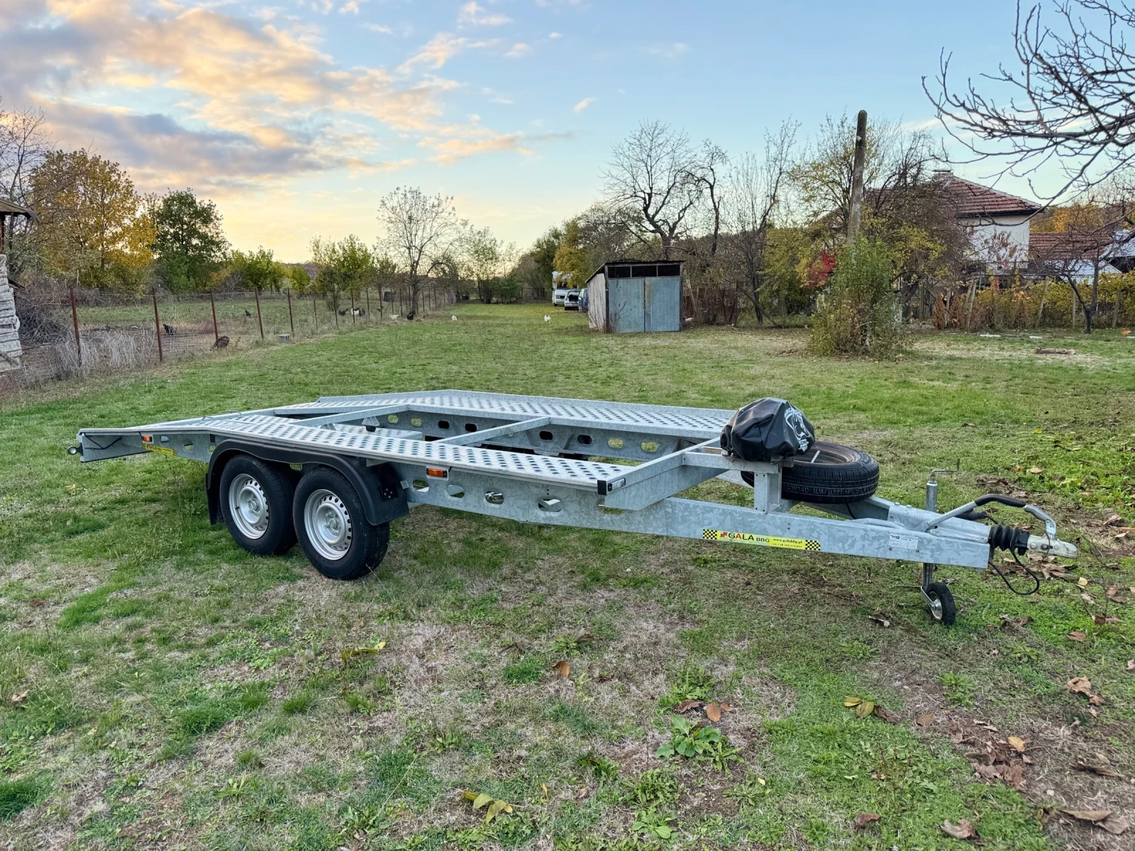   Sirius TAURUS GALA 4.60/2.05m  | Mobile.bg   1