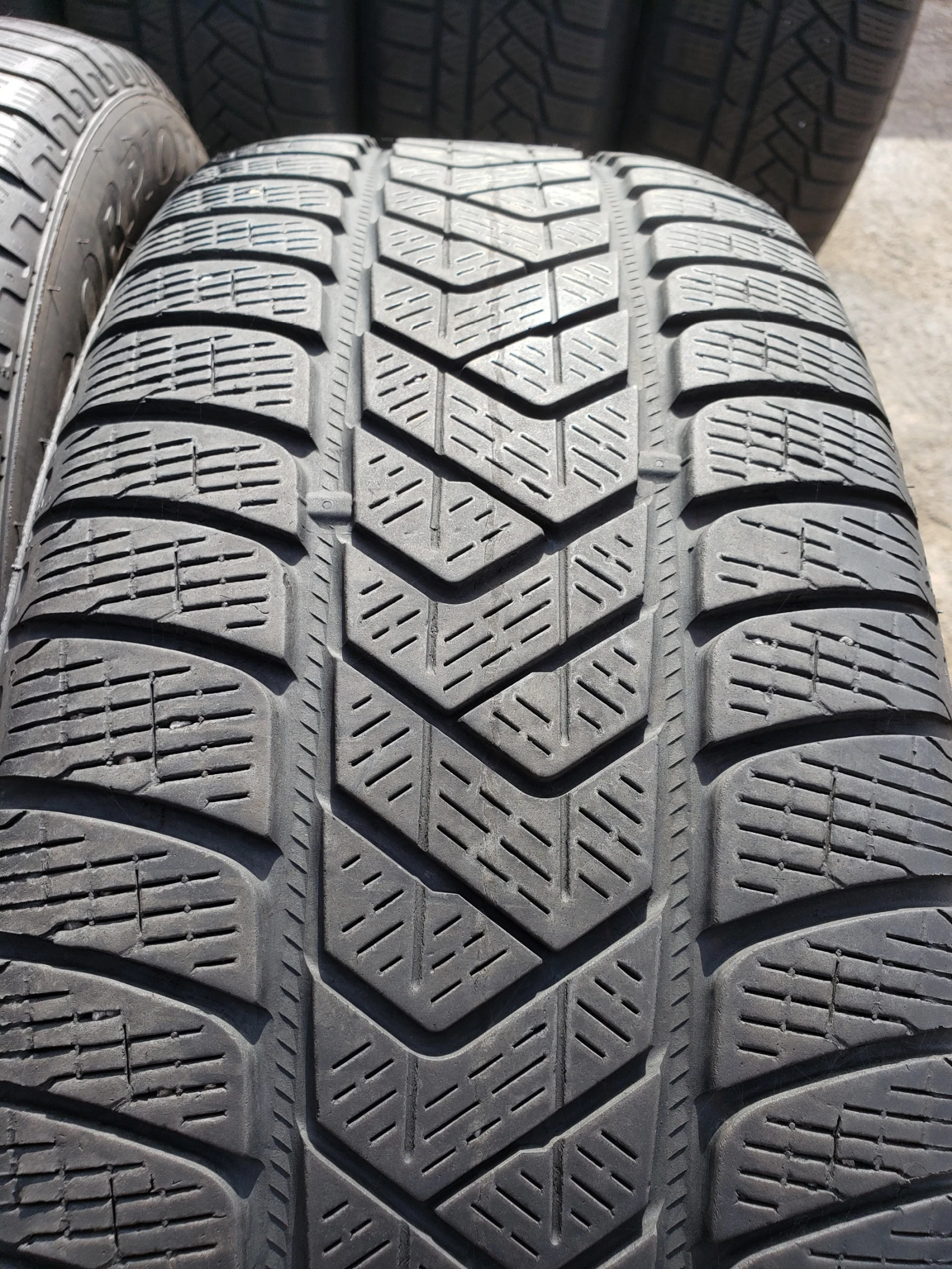  235/55R19 | Mobile.bg   1