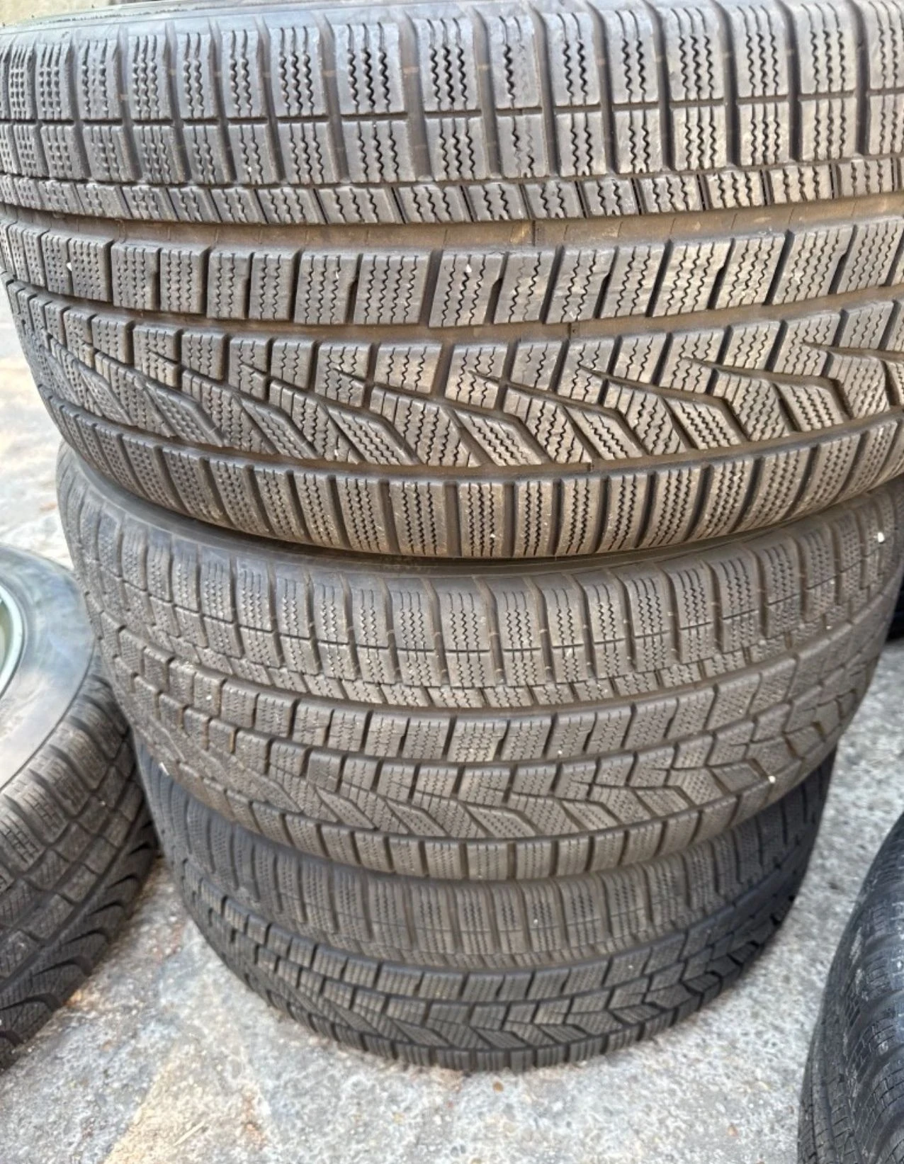 Гуми с джанти Hankook 255/45R19, снимка 3 - Гуми и джанти - 55886723