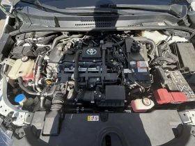 Toyota Corolla 1.8 HEV, снимка 10