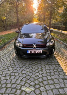 VW Golf VW Golf GTI 2.0i 211HP ТОП Състояние. Регистриран!, снимка 1