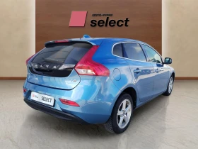Volvo V40 2, 0 - 12900 € / 25230.21 лв. - 29777615 5