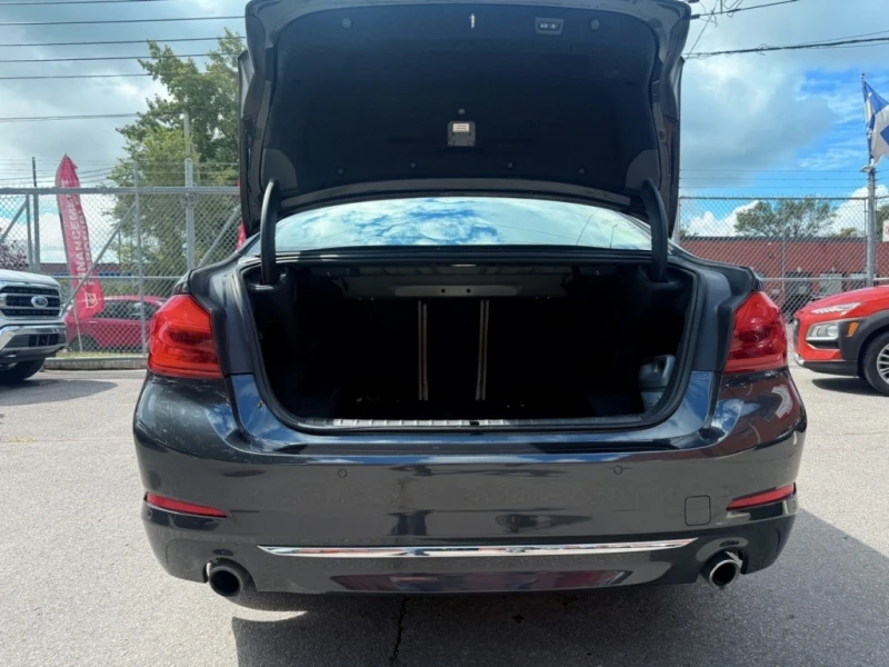 BMW 530  i xDrive LUXURY LINE SUNROOF NAVI БЕЗ ТЪРГ, снимка 9 - Автомобили и джипове - 52672220