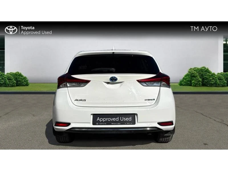 Toyota Auris 1.8 HSD LUNA PLUS, снимка 4 - Автомобили и джипове - 49435858