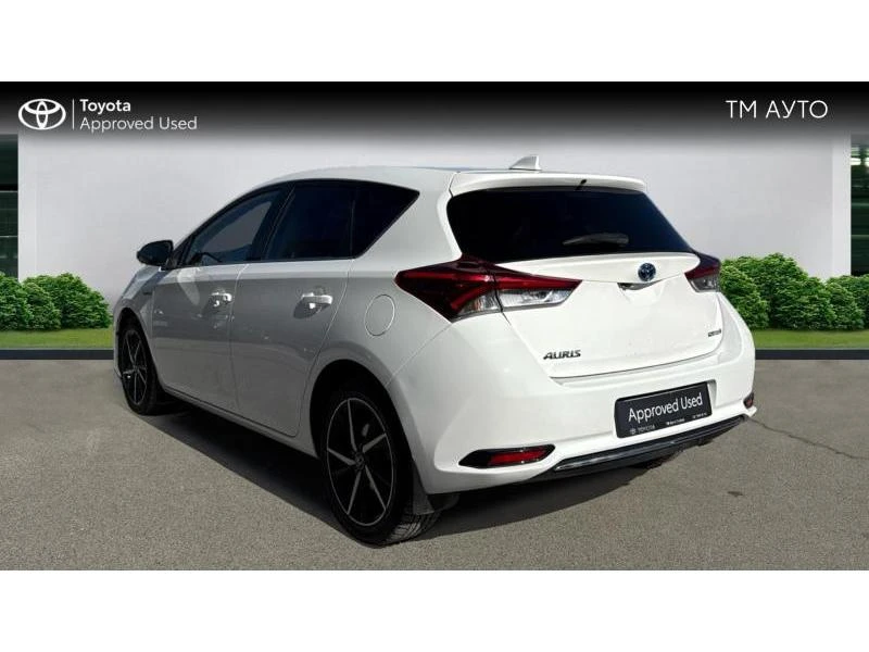 Toyota Auris 1.8 HSD LUNA PLUS - изображение 2