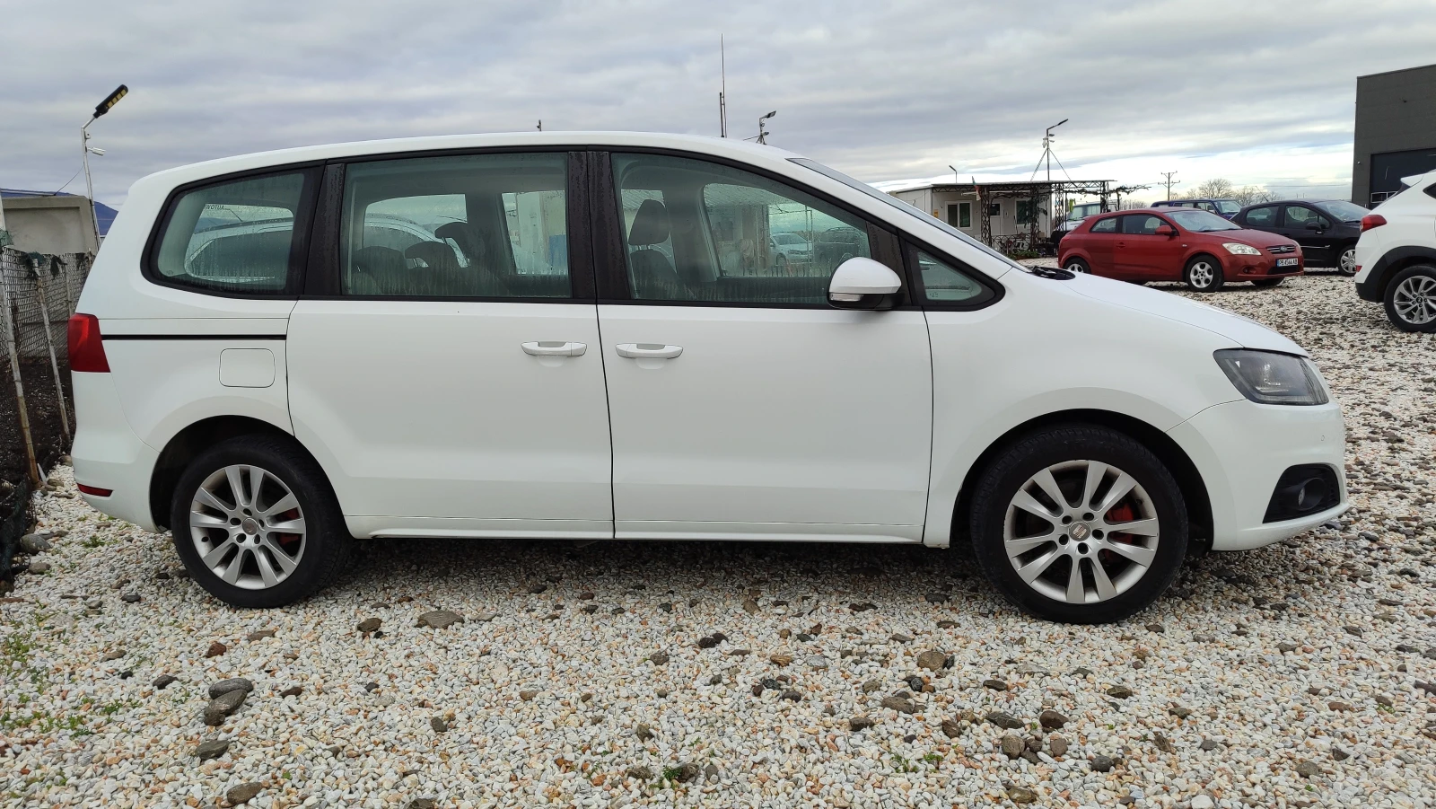 Seat Alhambra 6 DSG, снимка 4 - Автомобили и джипове - 45333214