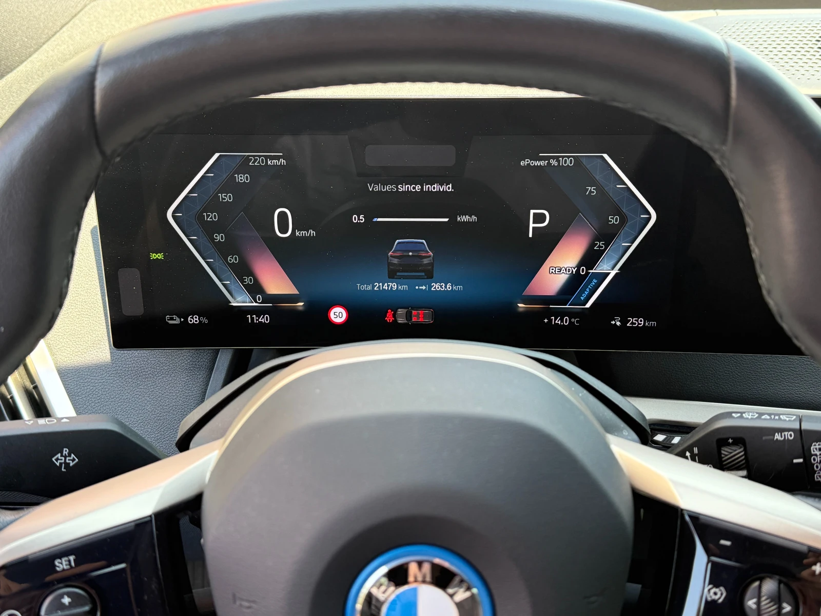 BMW iX xDrive40 - изображение 8